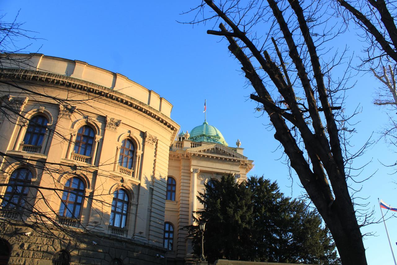 Dominic Smart & Luxury Suites - Parliament Beograd Bagian luar foto